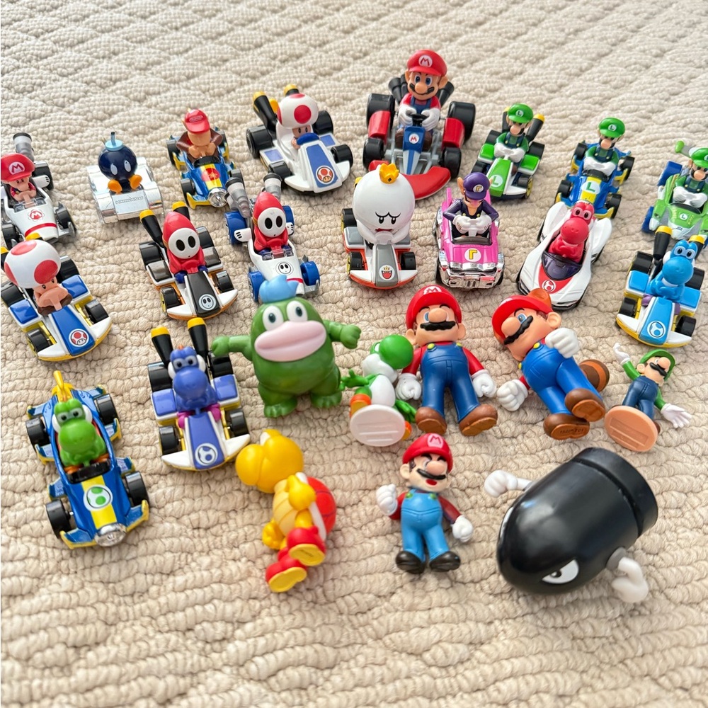 Super Mario cars - toy variety LOT